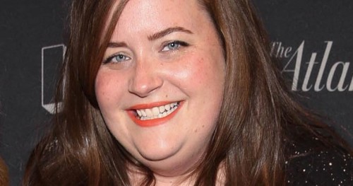 Aidy Bryant Beautiful Pics